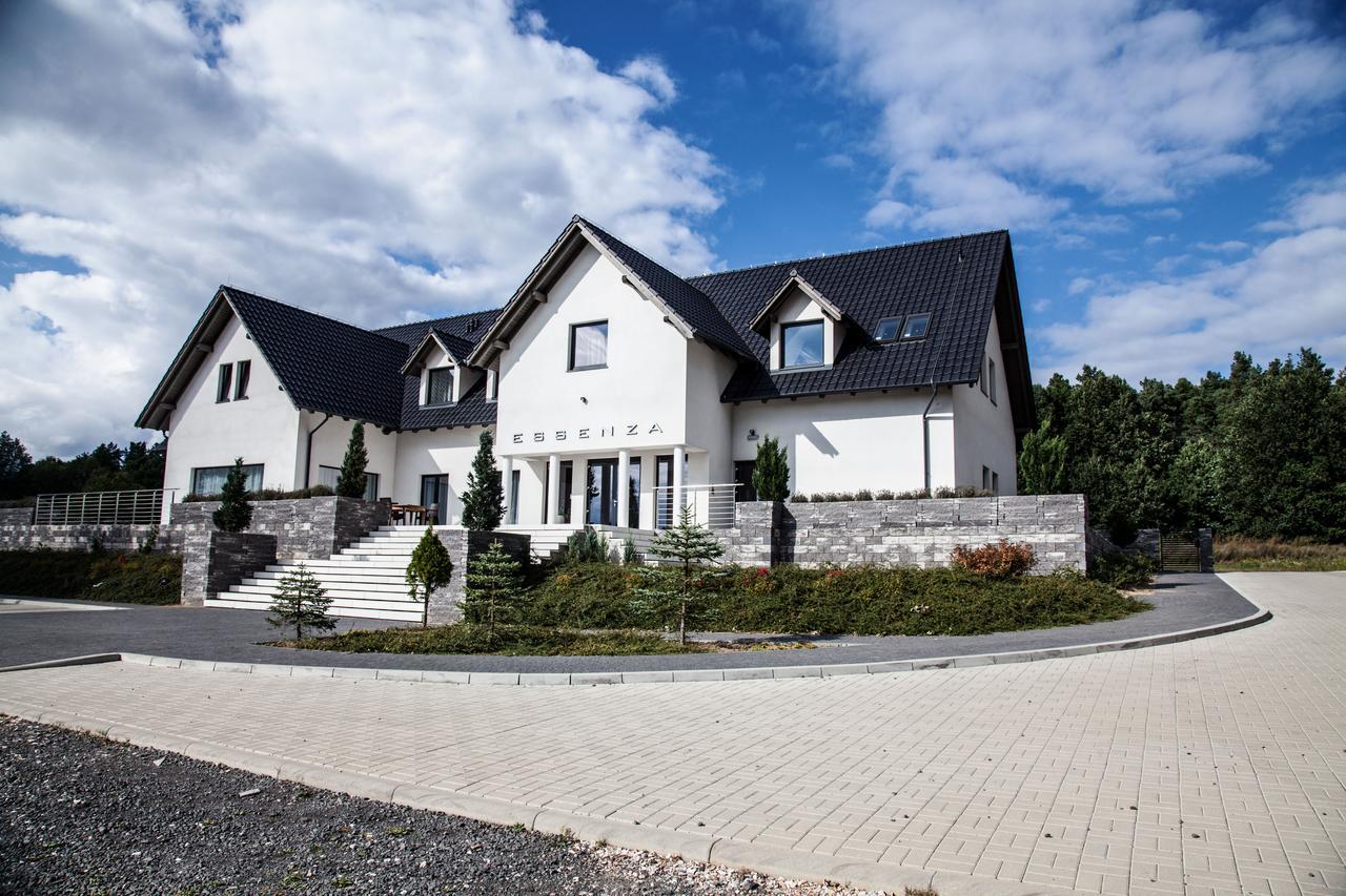 Essenza Party Center Bed & Breakfast Świdnica Dış mekan fotoğraf
